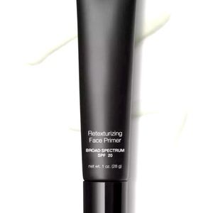 RETEXTURING FACE PRIMER WITH SPF 20 FOR PERFECT MAKEUP APPLICATION FROM MUA!!!